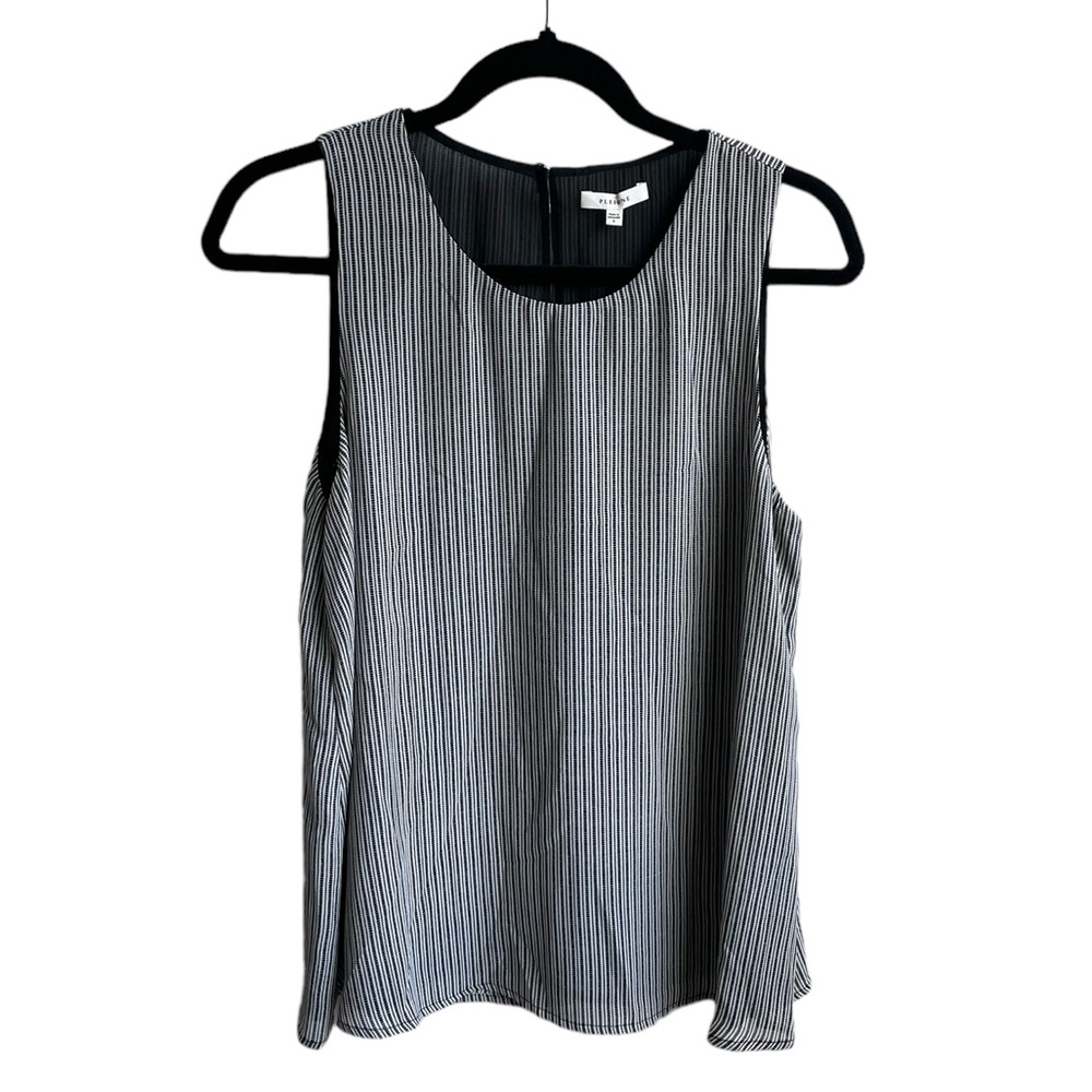 Pleoine Black & White Pattern Blouse (Size S)